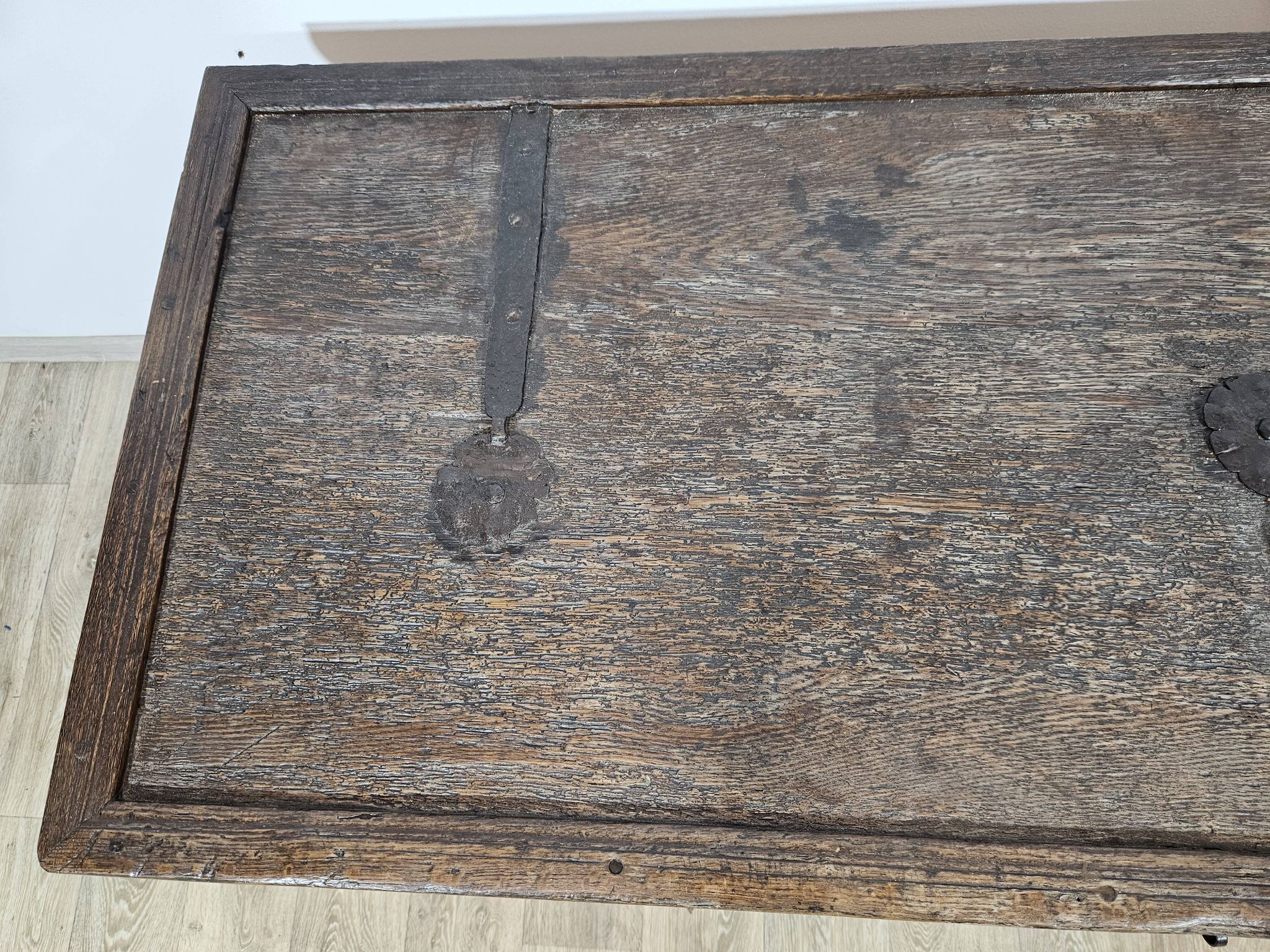 Gothic Chest 15th century