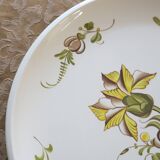 Very pretty round serving dish from Boch La Louvière in good condition