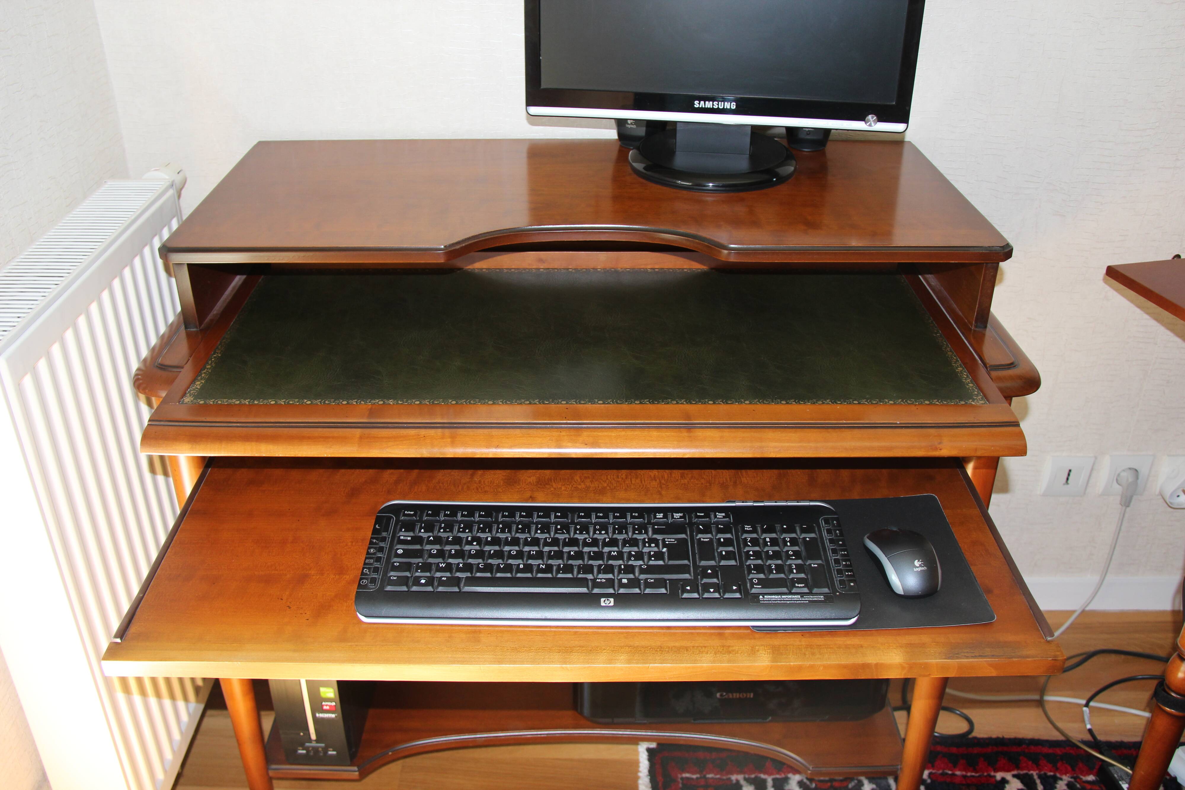 Desk for PC
