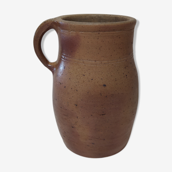 Pitcher pitcher carafe in stoneware