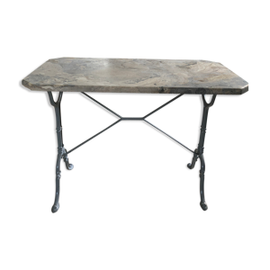 Table bistrot dessus