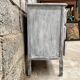 Commode en bois blanche et grise patinée vintage années 70