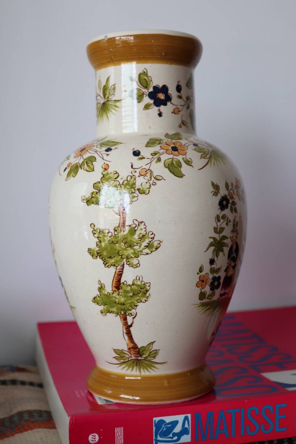 Vintage Moustier vase
