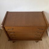 Vintage Scandinavian commode with tapered legs.