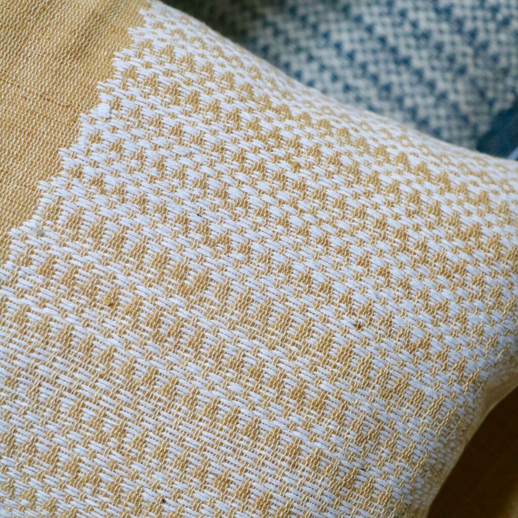 Yellow meng van cushion