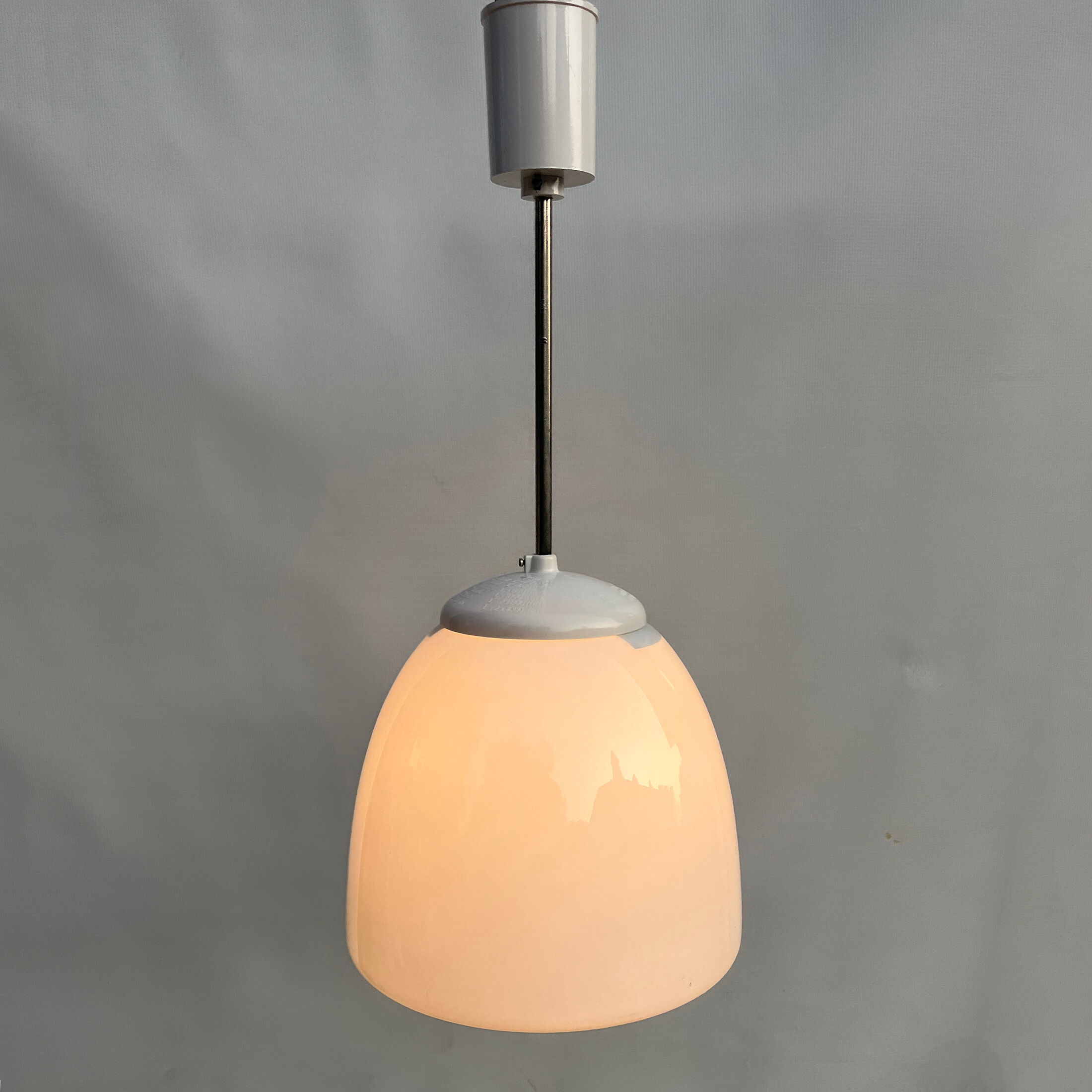 Plafonnier par Elektrosvit Nové Zámky Tchécoslovaquie années 1960