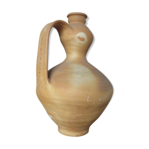 Vase en terre cuite avec anse années