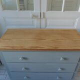Re-enchanted chest of drawers in verdigris, wooden top protected by varnish. 3 t furniture