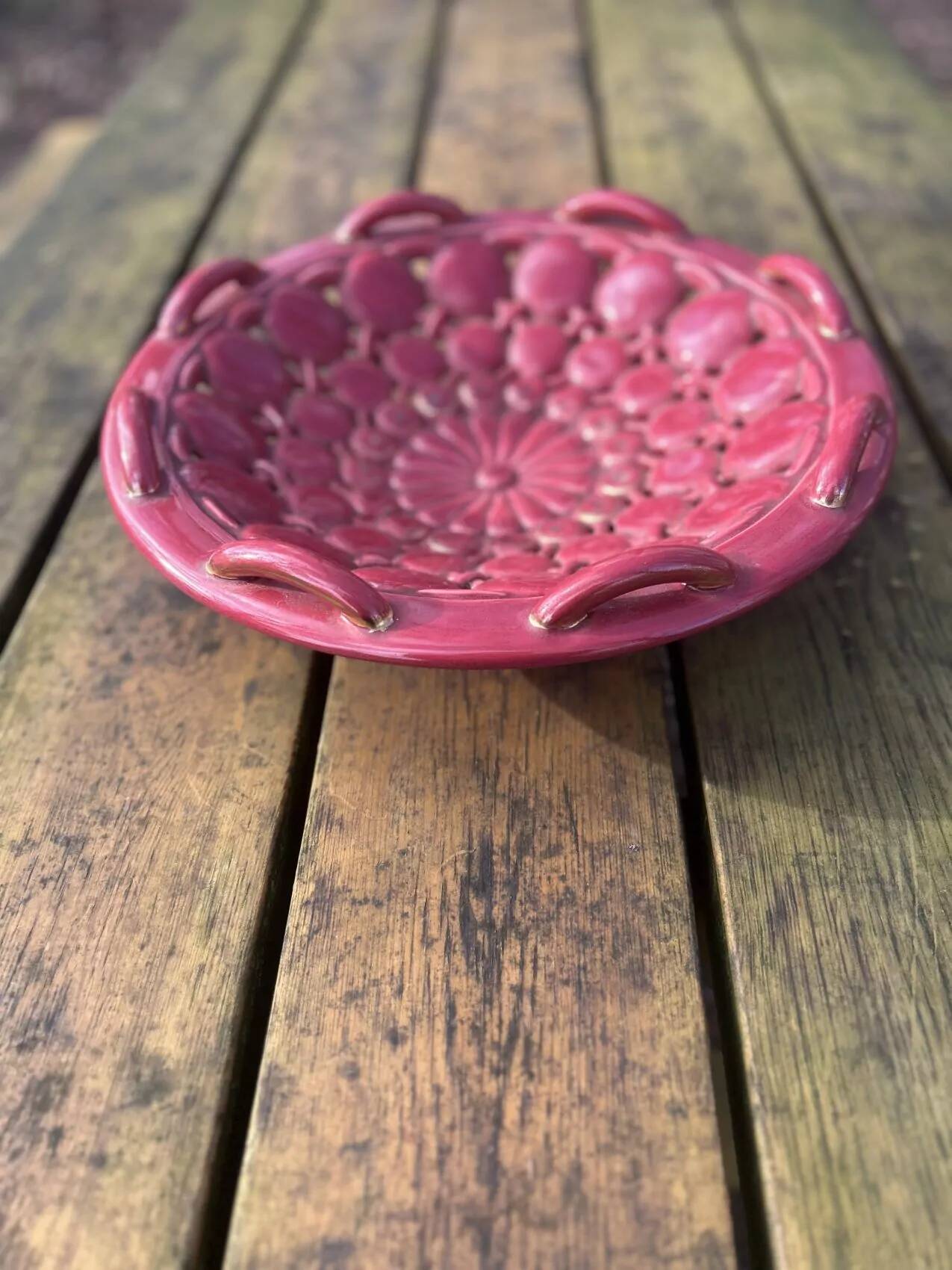 Vintage ceramic bowl from the 1950s, Vallauris style, light burgundy.