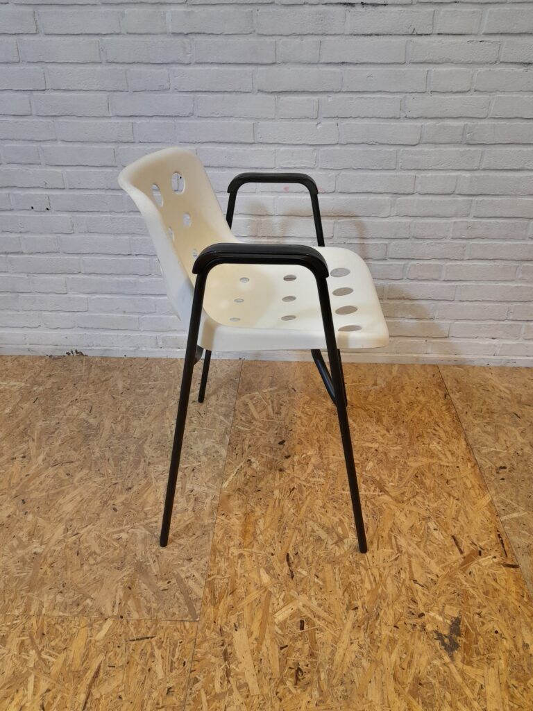 Polo Chair Robin Day