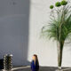 Vase belge en grès flammé bleu et beige