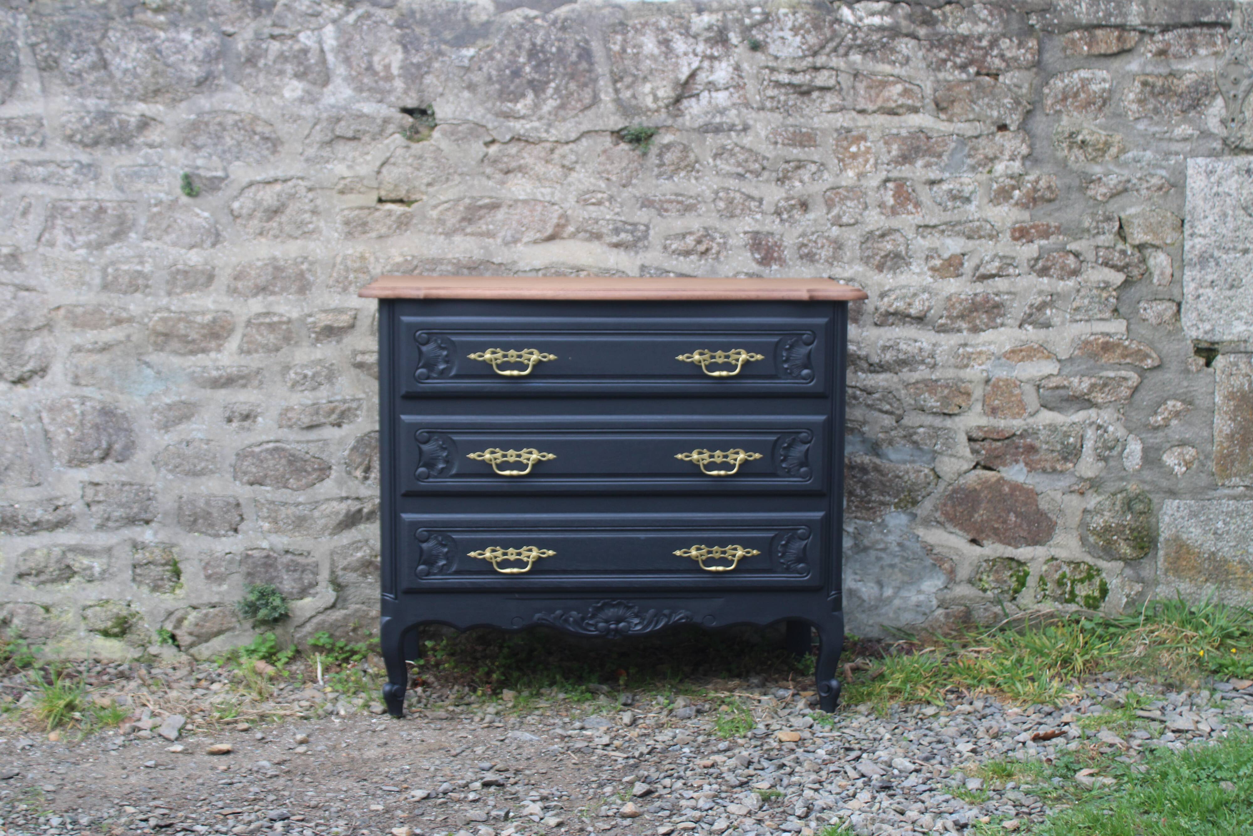 Commode arbalète ancienne