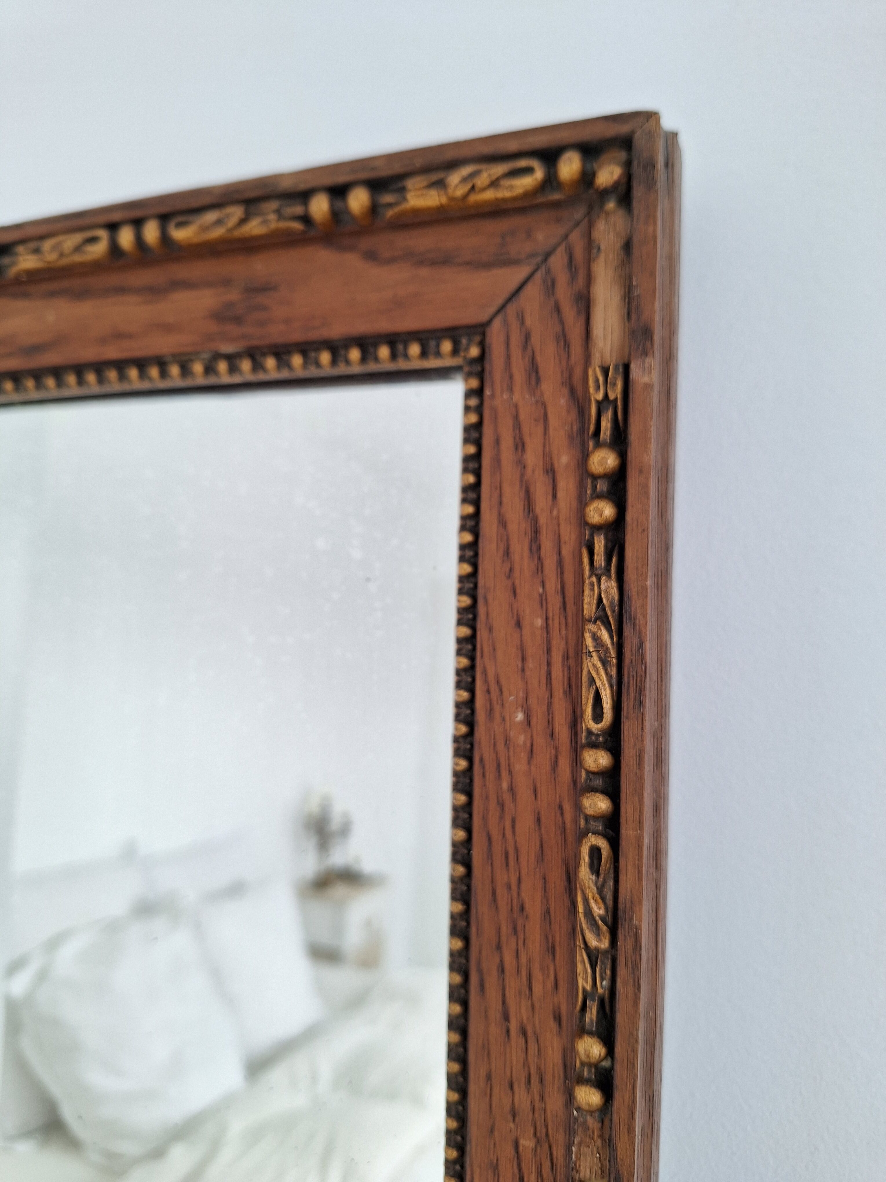 Wooden mirror 68x47cm