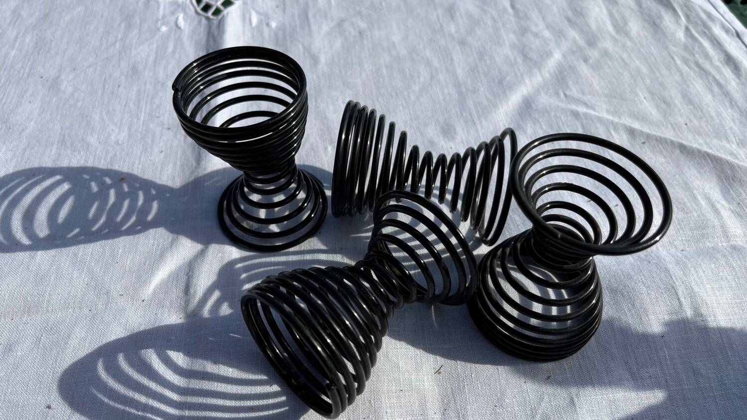 Set of 7 designer metal diabolo coconut trees