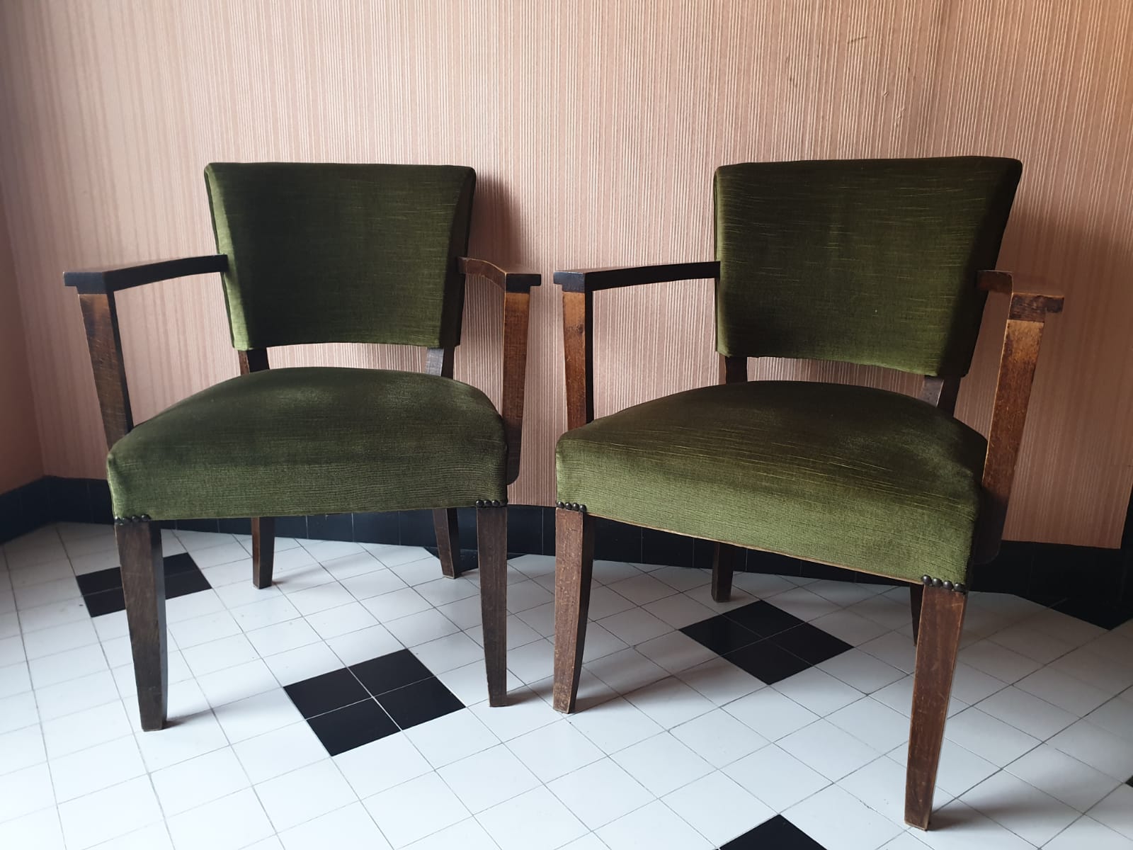 Pair of bridges in green velvet and dark wood