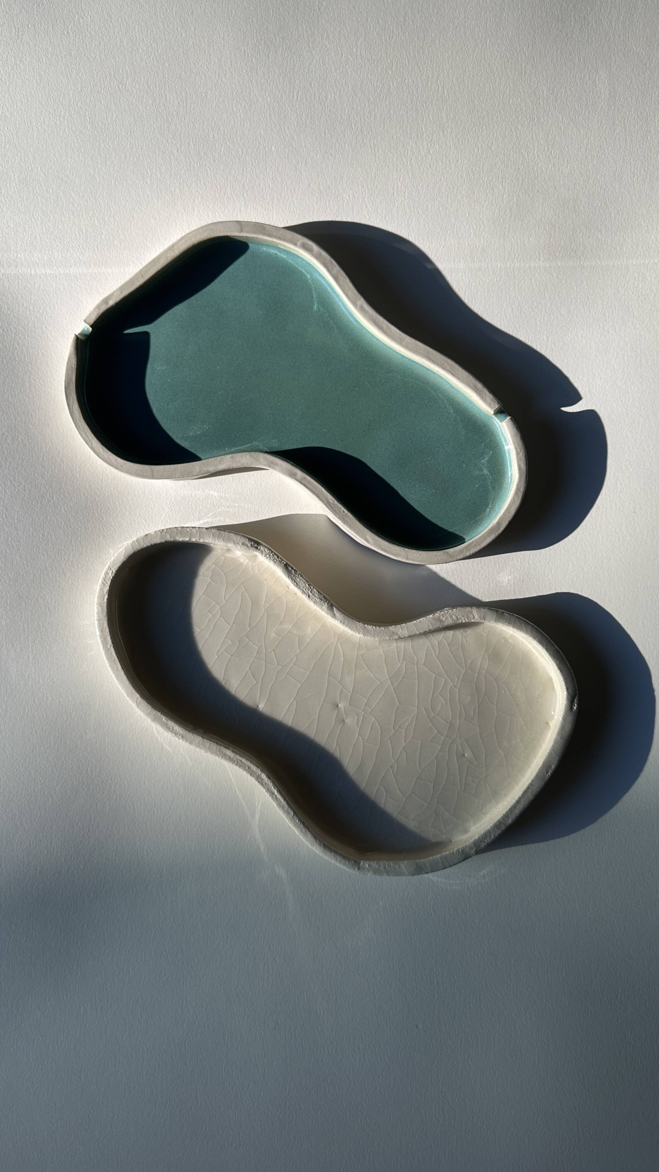 Cracked Basin Pocket Emptyer, Tram Gomsu