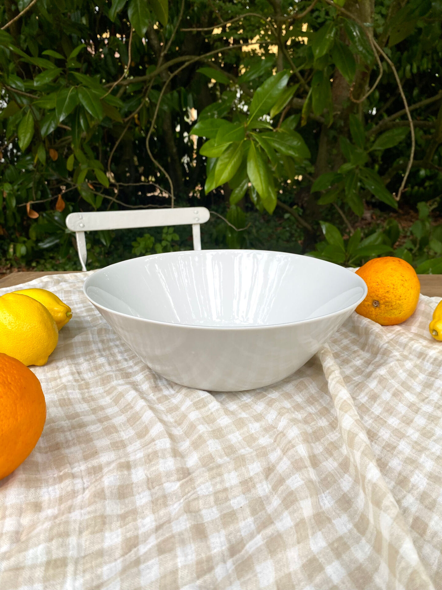 Winterling Schwarzenbach salad bowl, pop sun decor