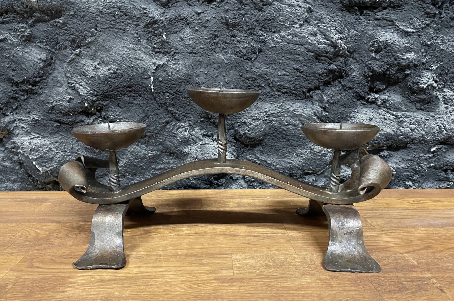 Brutalist candle holder - popular art
