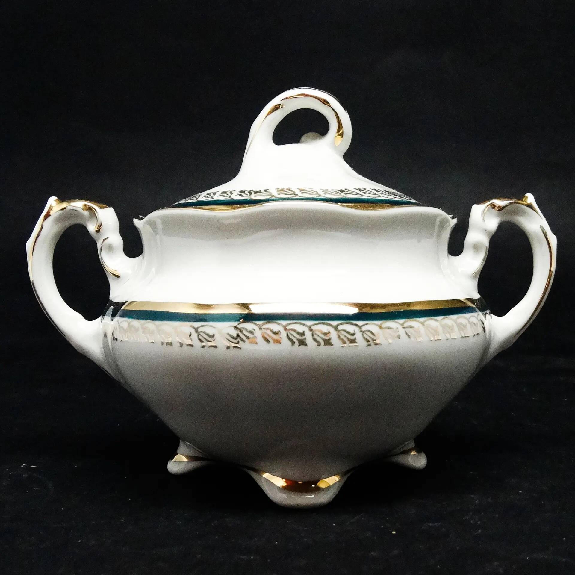 Rococo sugar bowl, porcelain, Poland, 1970s