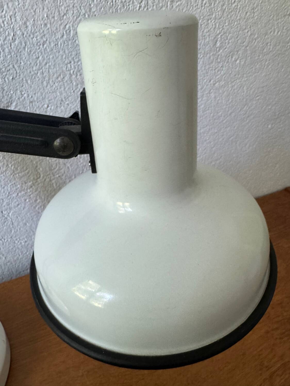80s Pixar Style Articulated Desk Lamp