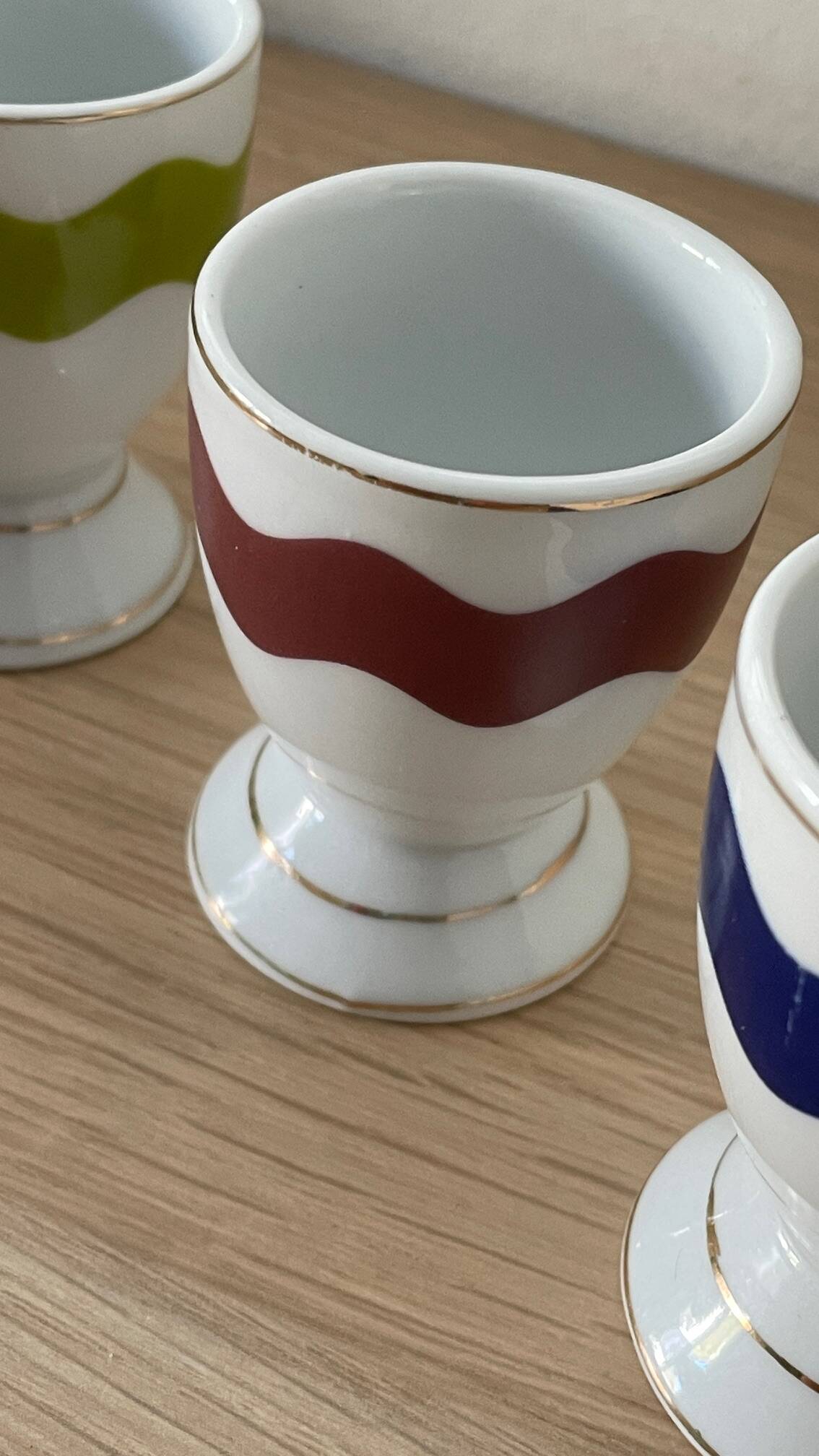 4 vintage porcelain coquetiers