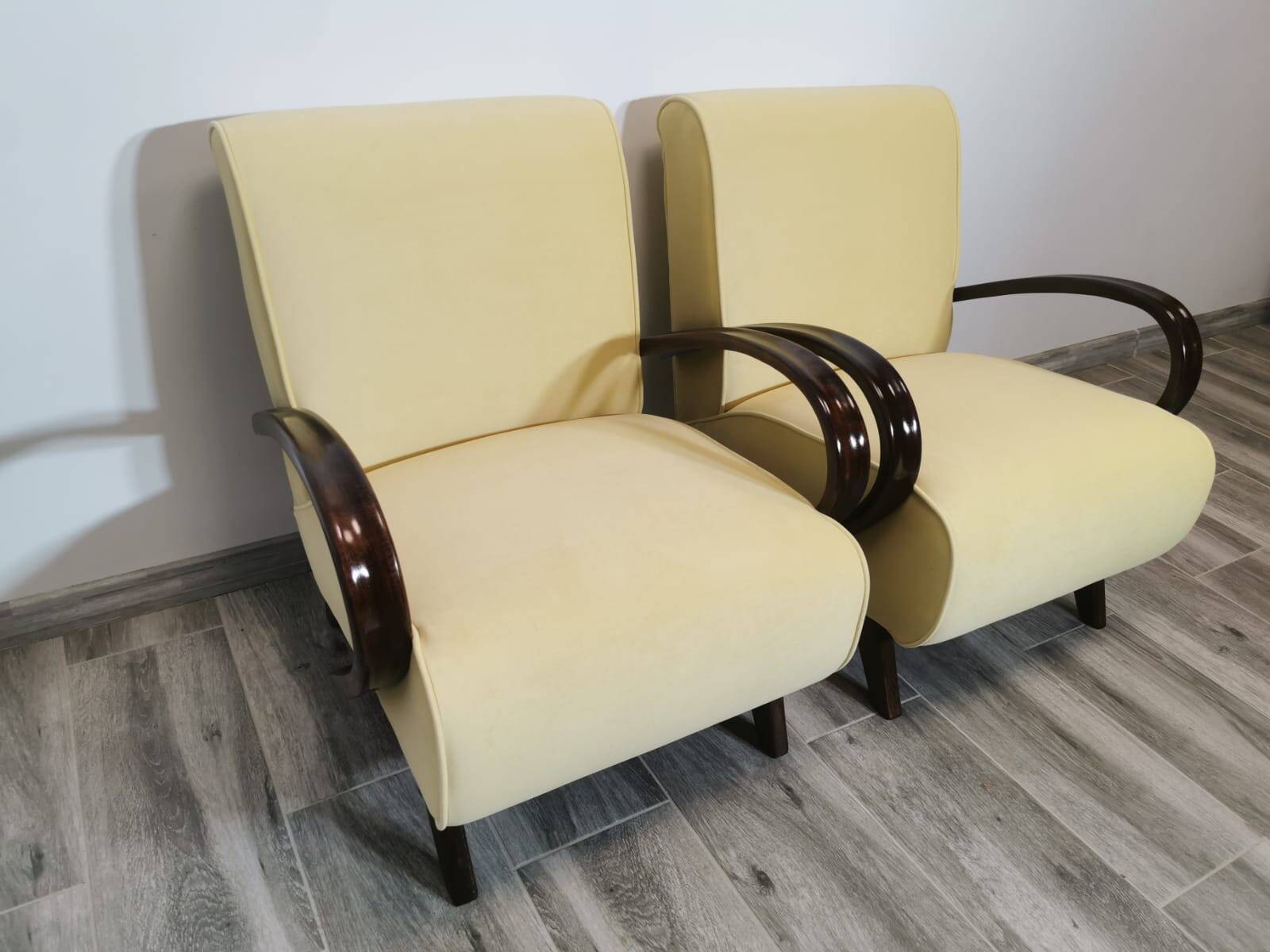 Fauteuils par Jindrich Halabala, 1940s, Set de 2