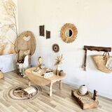 Folding coffee table