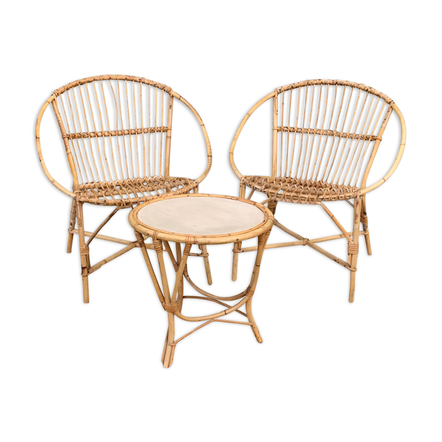 Rattan living room, set of 2 armchairs and a coffee table