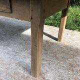 Coffee farmhouse table.