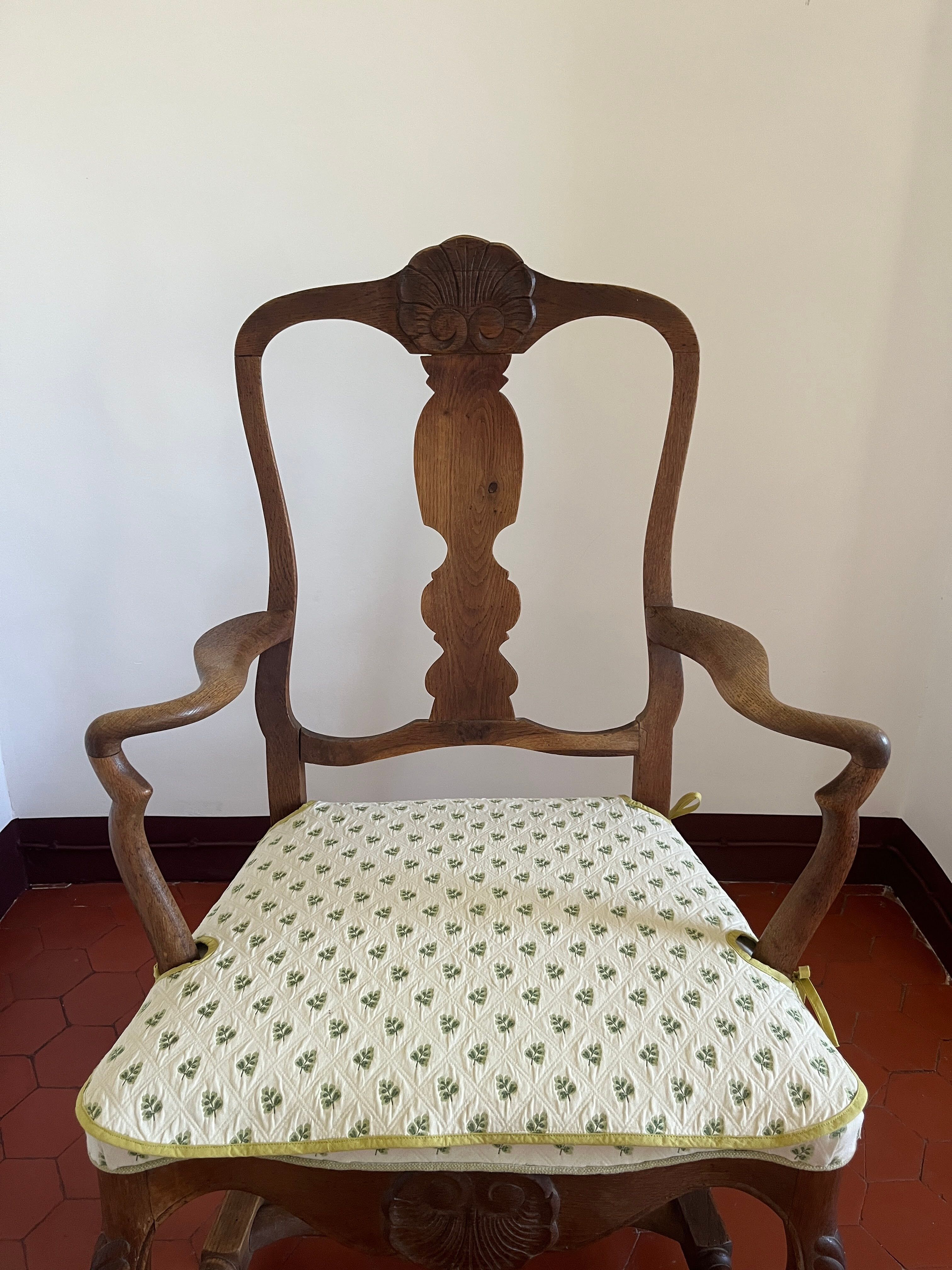 Paire de fauteuils style anglais Chippendale