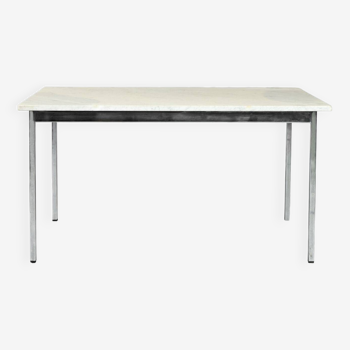 Large Carrara marble table / desk by Florence Knoll “Model 1500” created in 1956