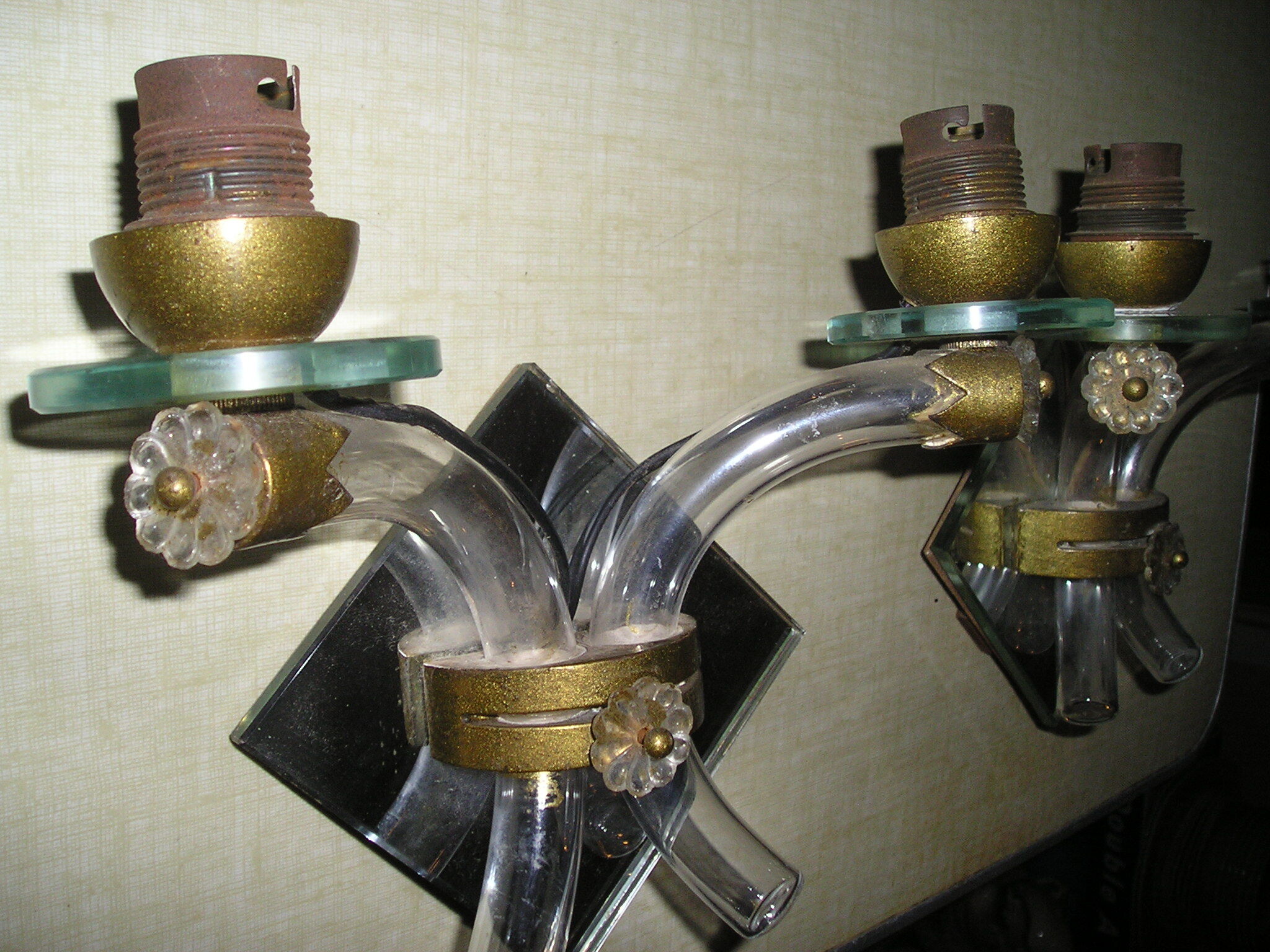 Pair of 1960/70 wall lights with 2 arms in murano glass