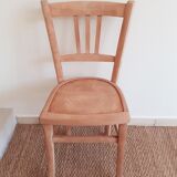 4 mismatched chairs