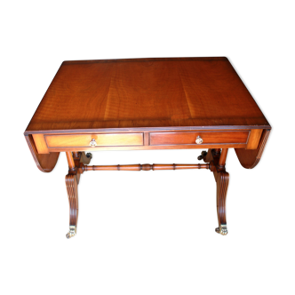 Numbered signed English table