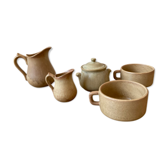 Tea service in sandstone