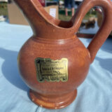 Pottery decanter