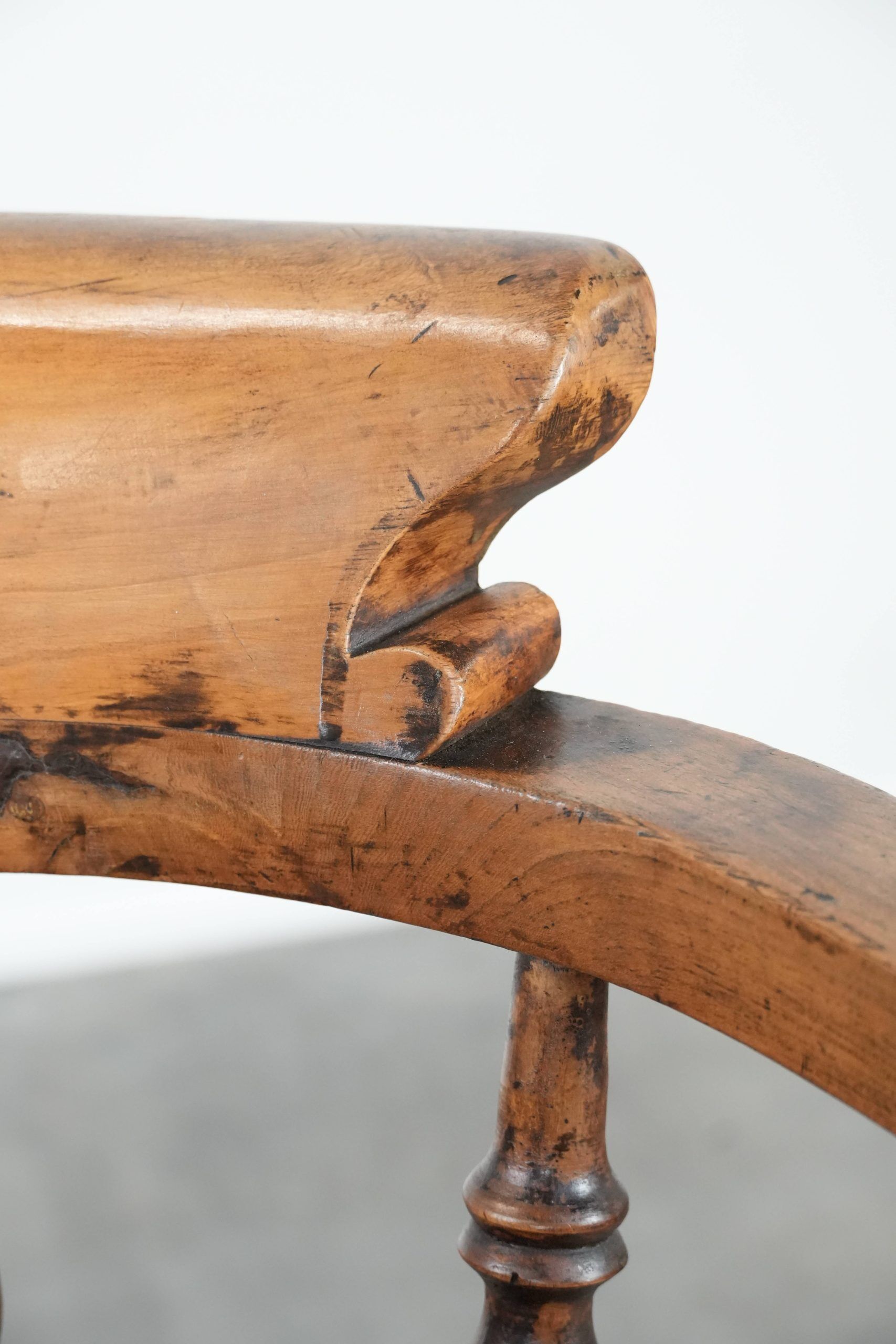 antique English captain's chair/ desk chair from the early 19th century