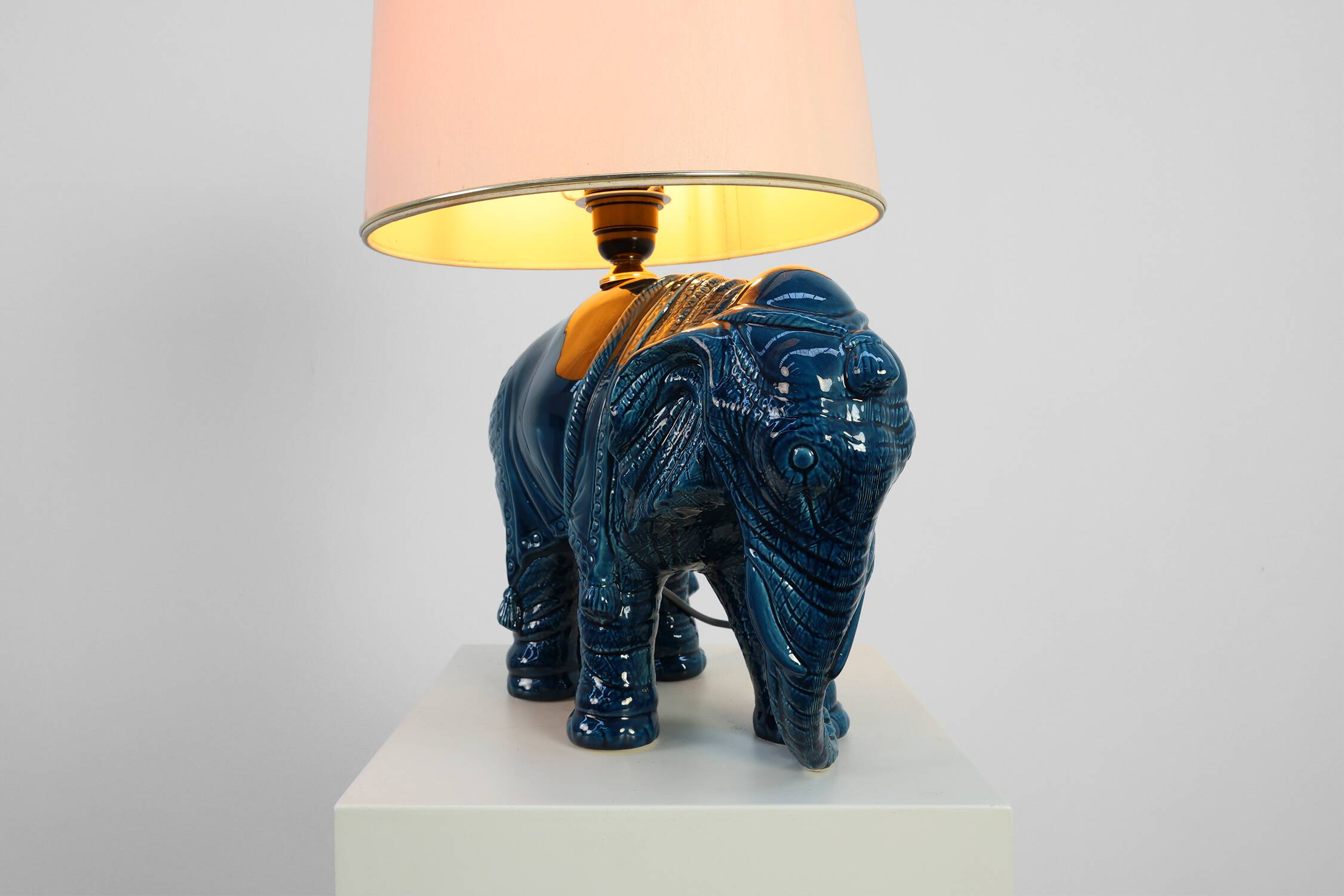 Hollywood Regency blue elephant ceramic table lamp, Belgium 1970s