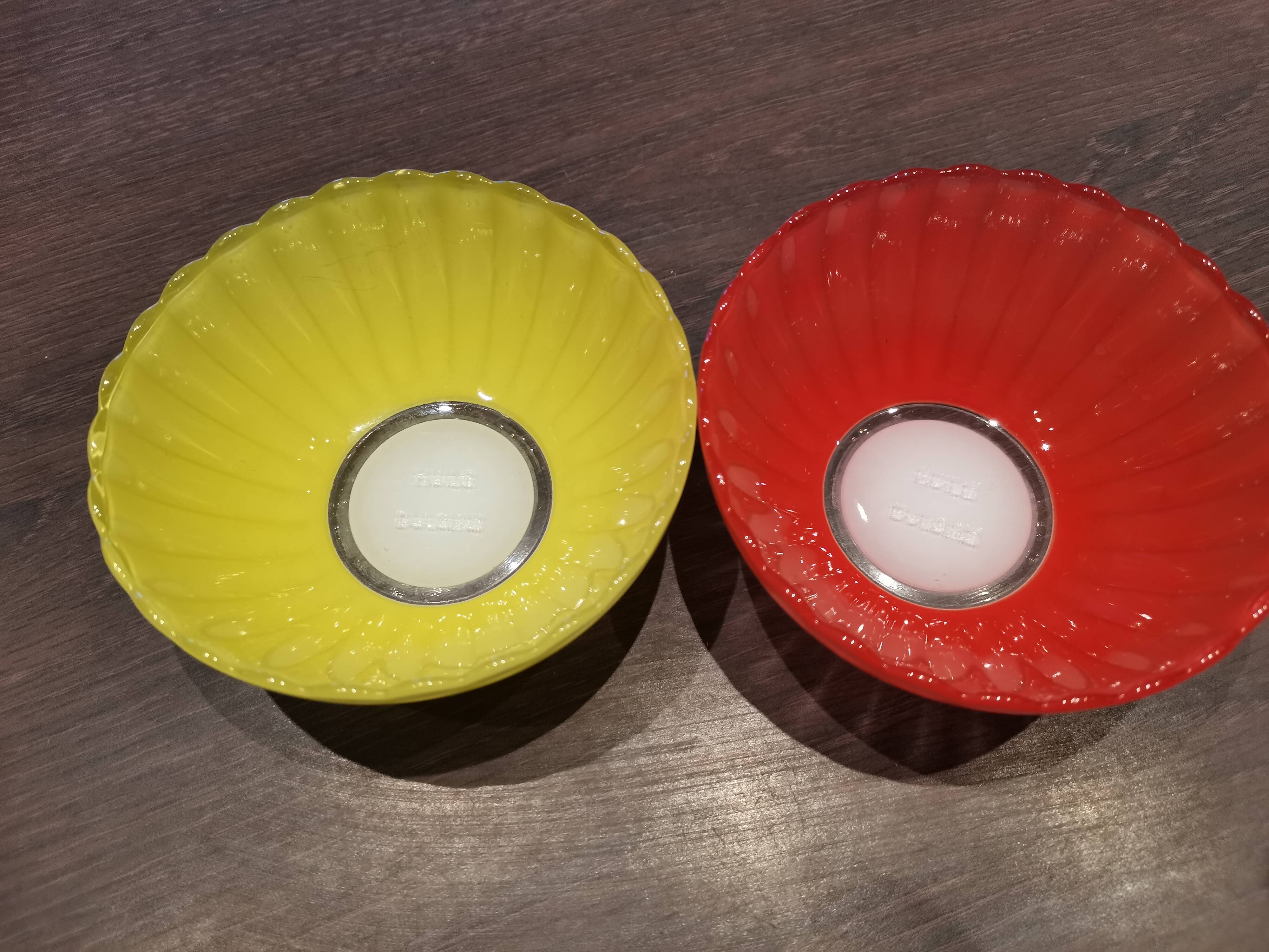 “Dulcinee oil” cup