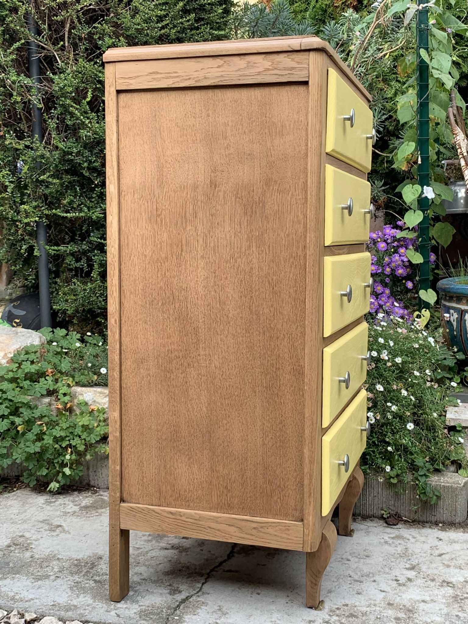 Art Deco chest of drawers in raw oak and yellow