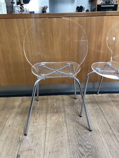 4 Transparent chairs