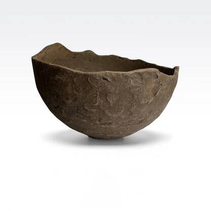 Ontake - artisanal pot in mineral cement - Wabi-Sabi style