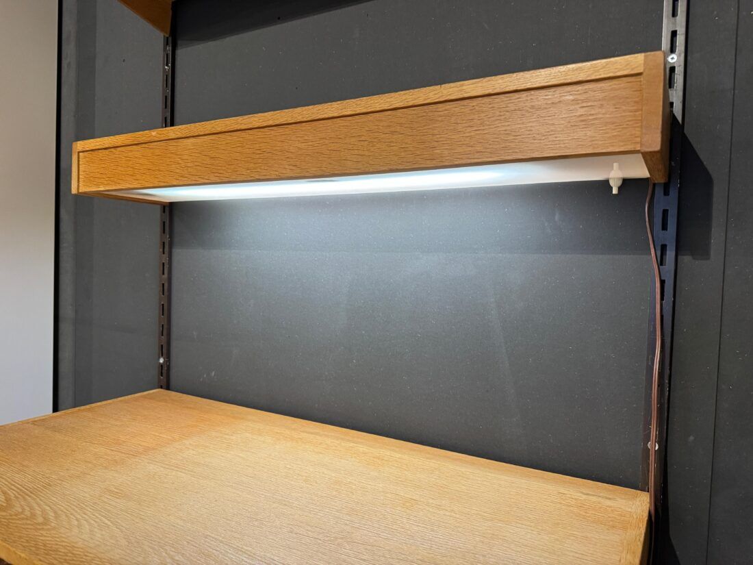 Vintage bookcase | Desk | With lighting | Kai Kristiansen | Wall shelves | Oak