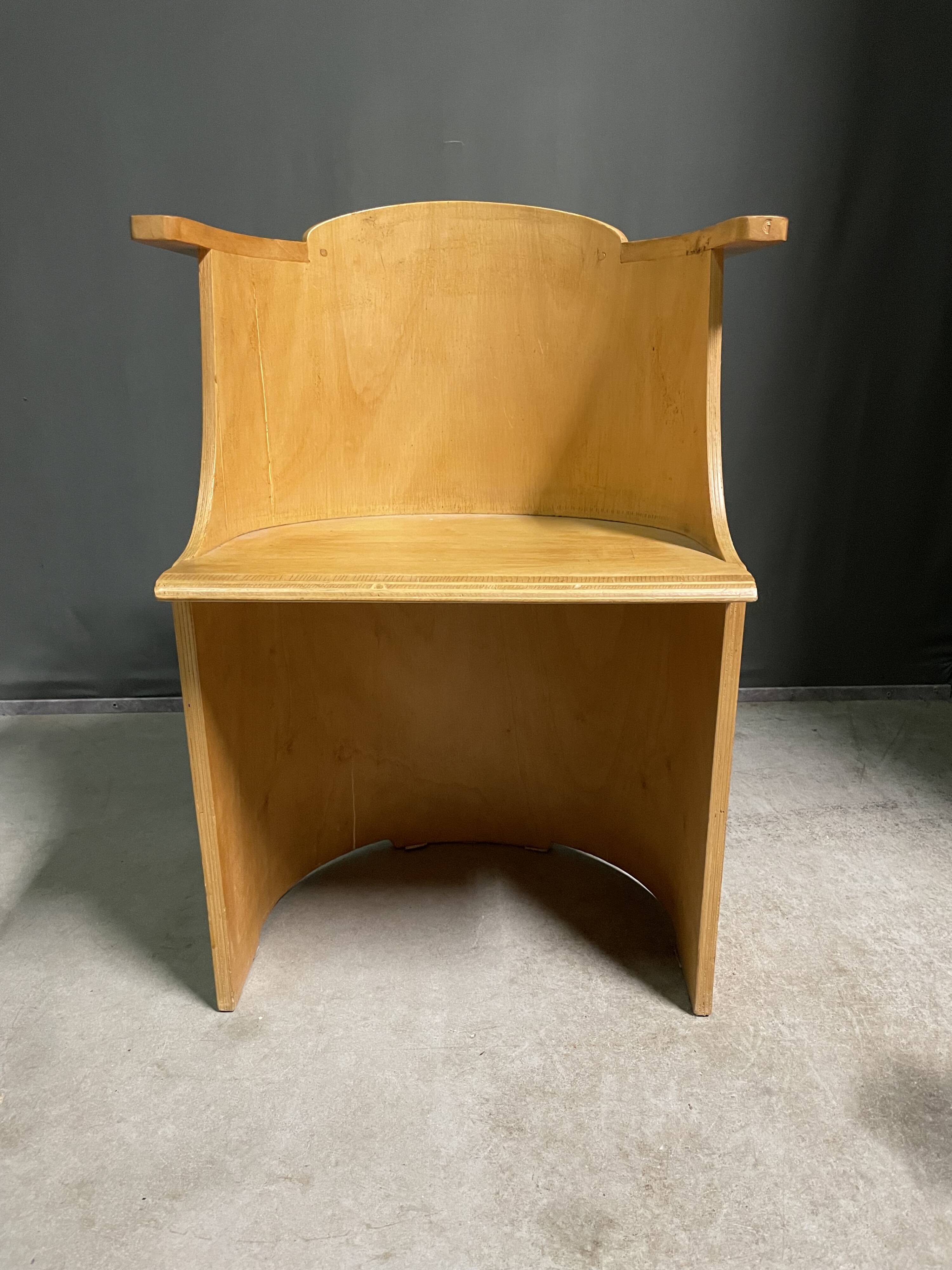 Rare version  D61 chair by  El Lissitzky