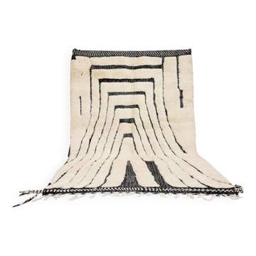 Handmade pure wool Beni Ourain rug, size 2/3 m.