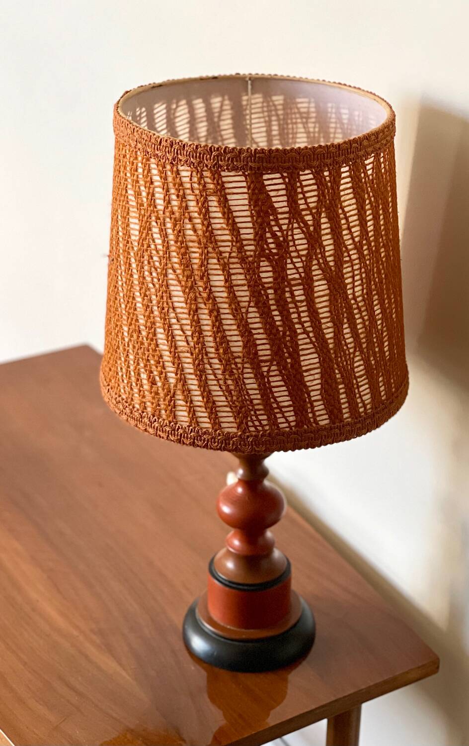 Lampe en bois tourné 1970’s.