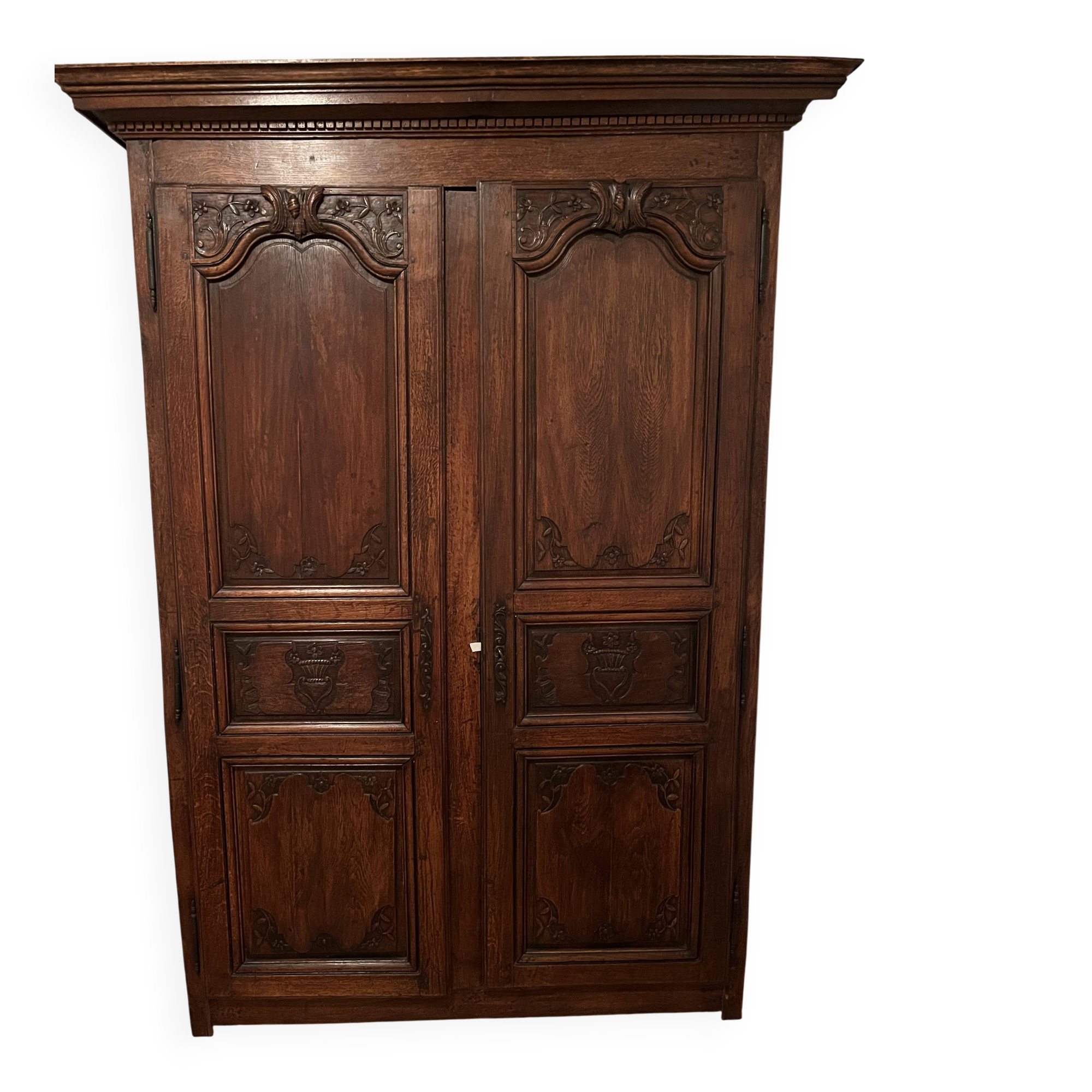 Armoire normande