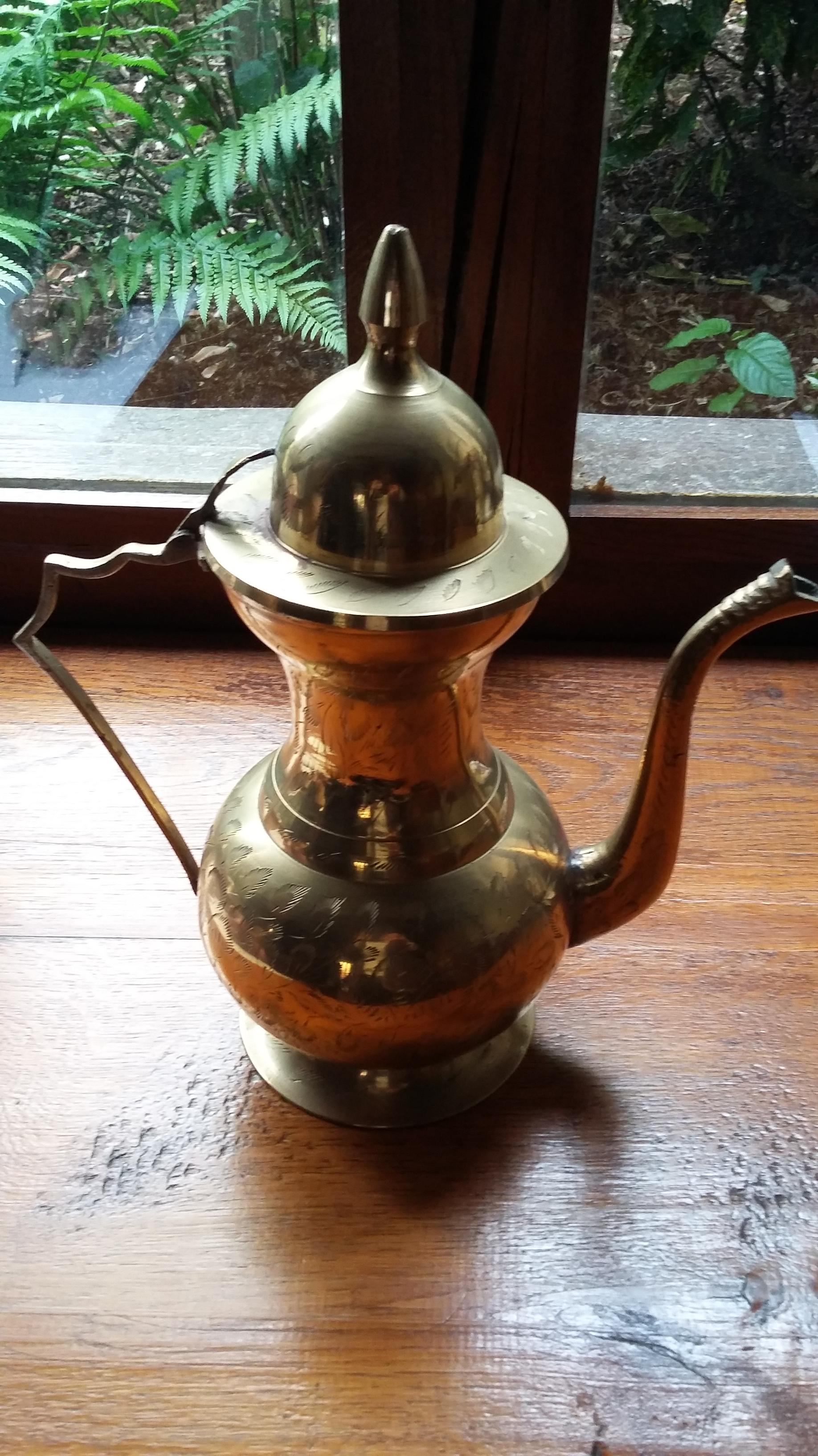 Large teapot snipped