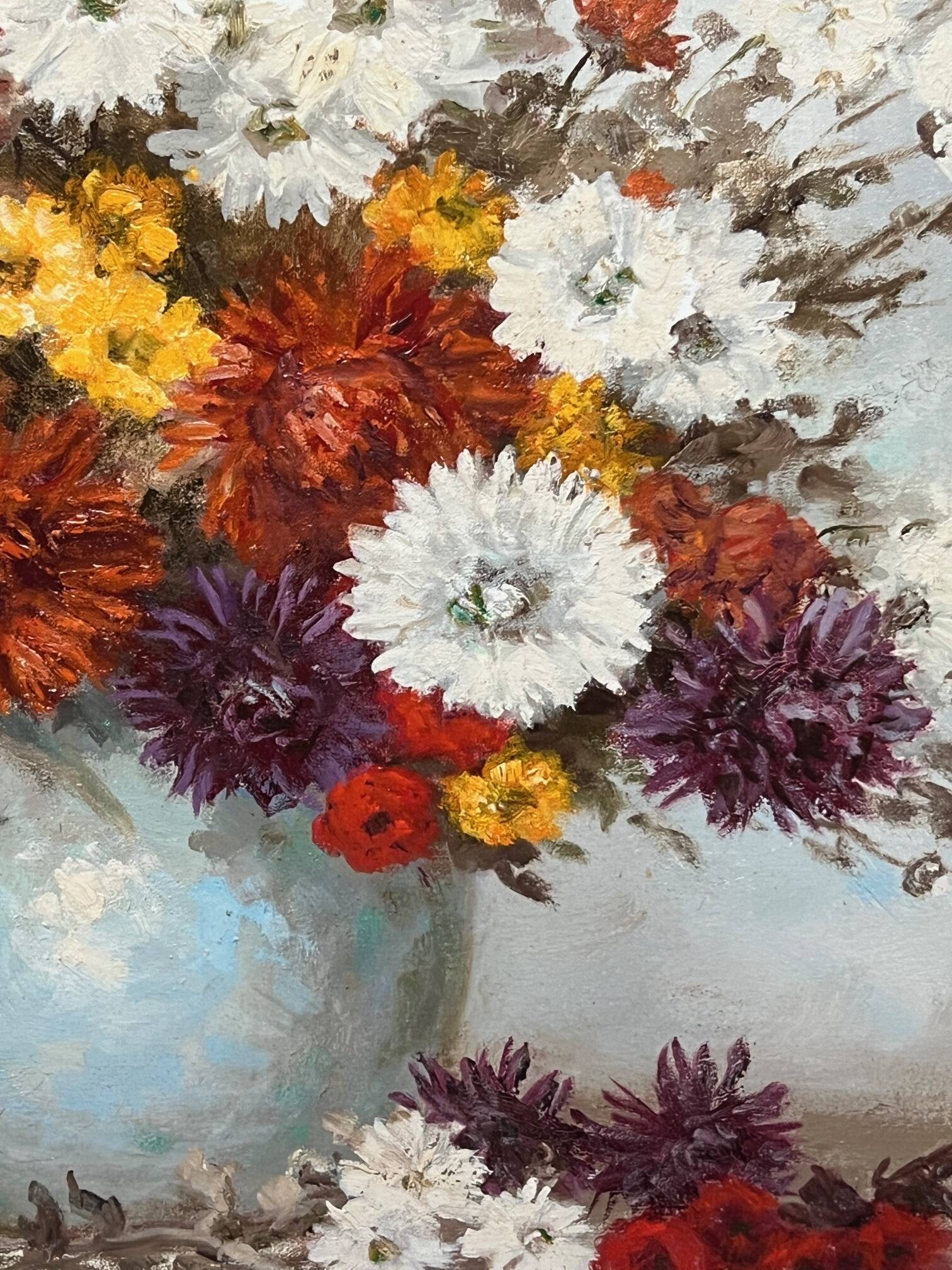 Still life signed with chrysanthemums. Oil on canvas.