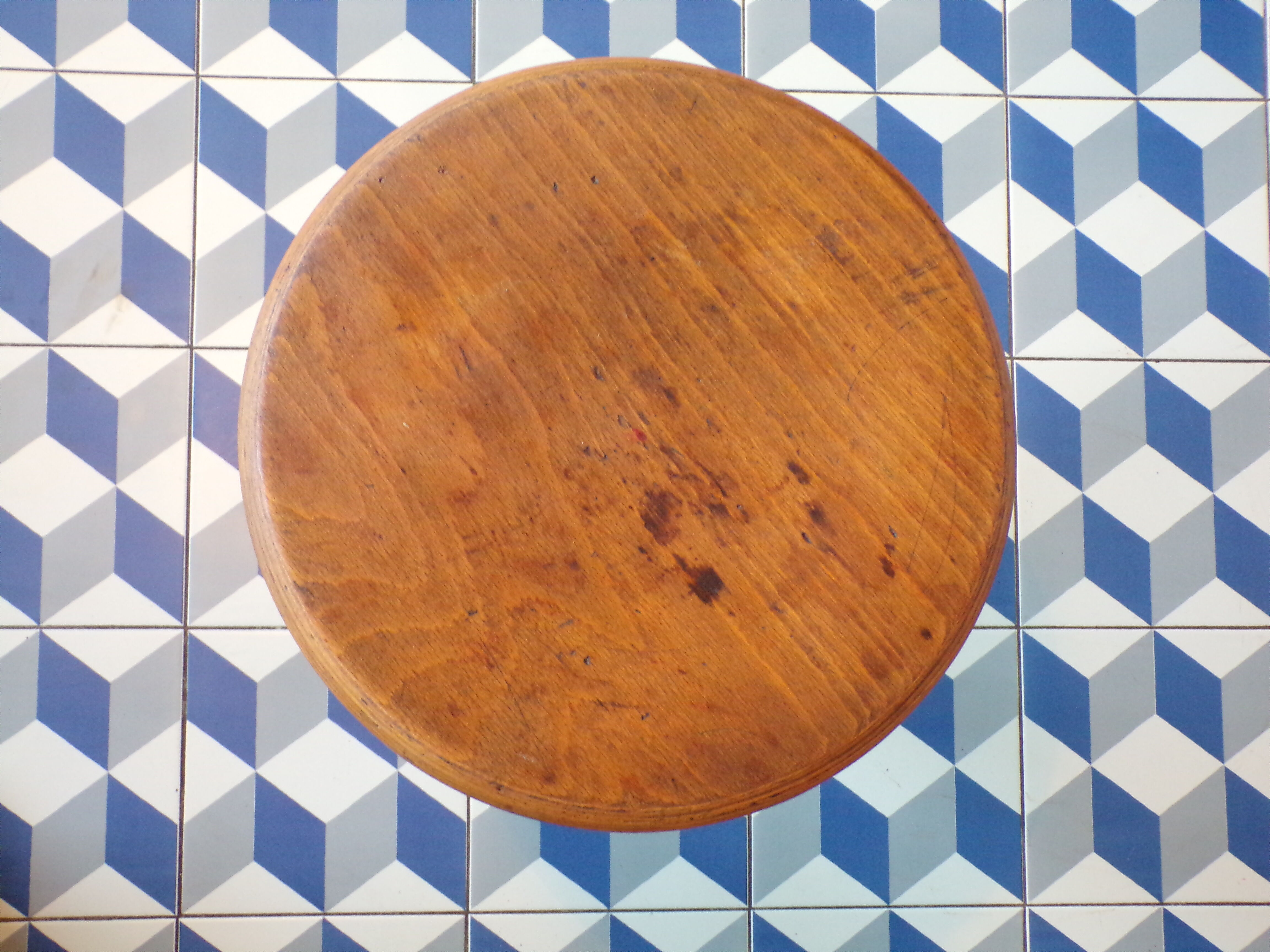 Cast-iron Singer stool 1930